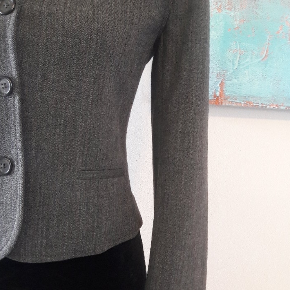 Lauren Ralph Lauren/ Grey/ Cropped Blazer - Picture 3 of 8